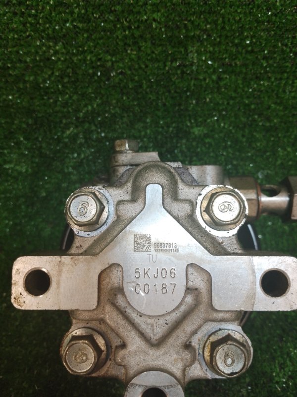 Насос гидроусилителя руля