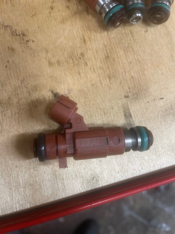 Форсунка топливная