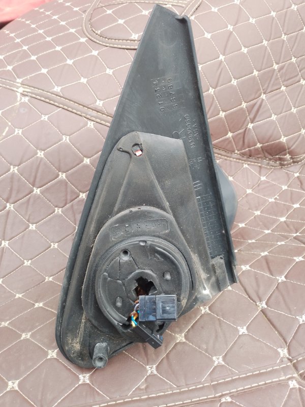Зеркало заднего вида боковое