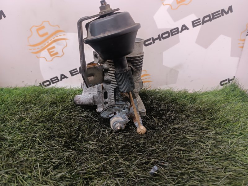 Дроссельная заслонка