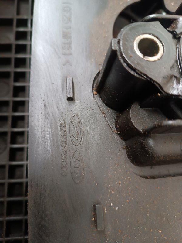Крышка головки блока цилиндров