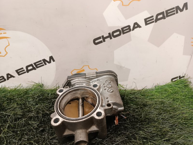 Дроссельная заслонка