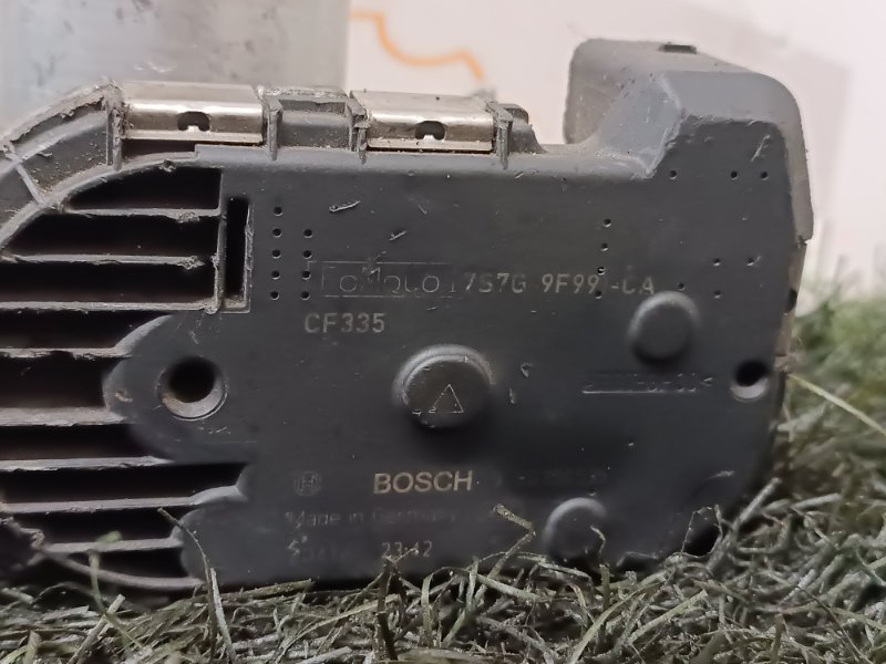 Дроссельная заслонка