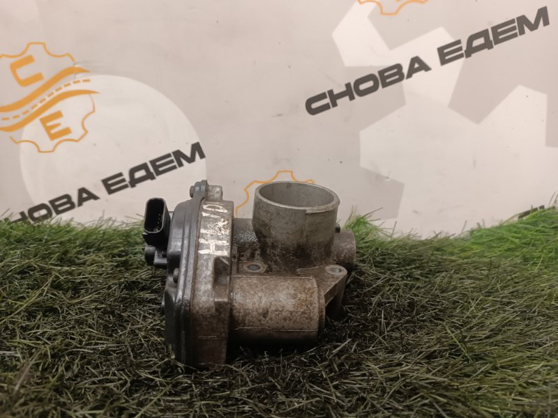 Дроссельная заслонка