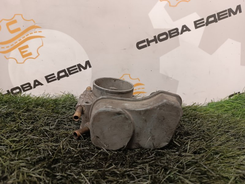 Дроссельная заслонка