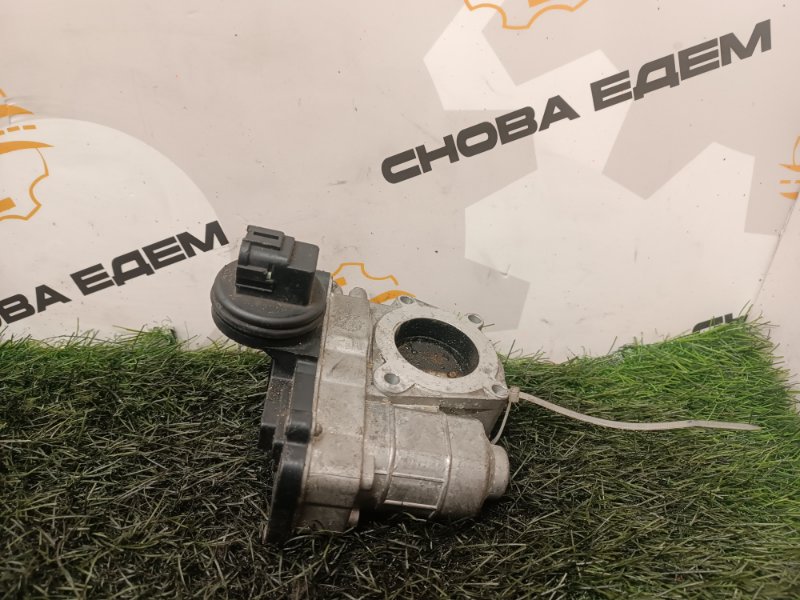 Дроссельная заслонка