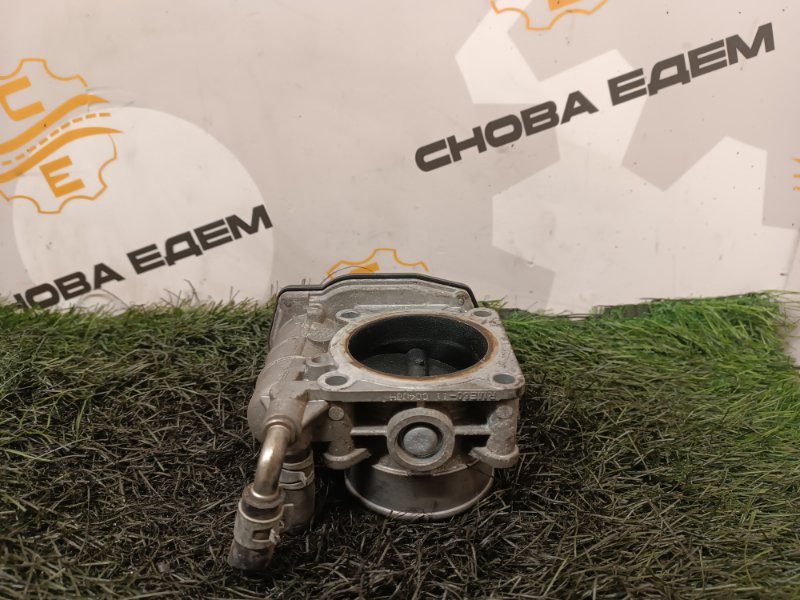 Дроссельная заслонка