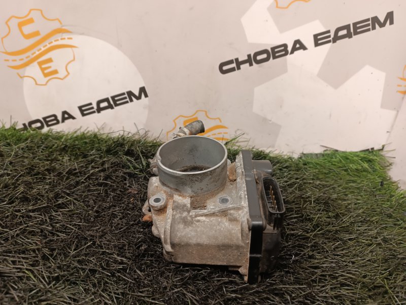 Дроссельная заслонка